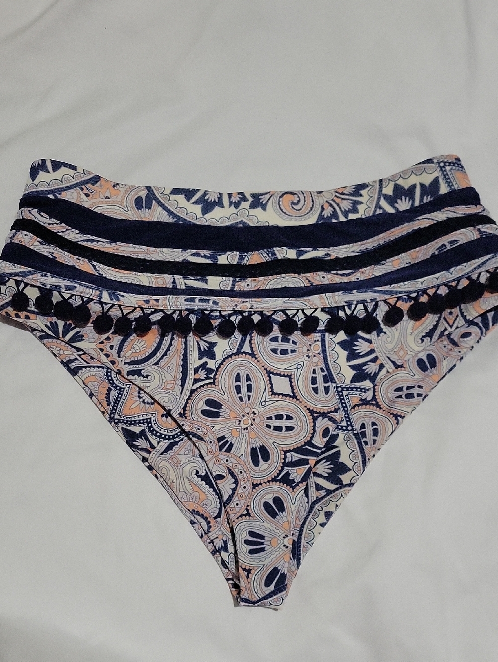 Tularosa Women's M Navy and Peach Paisley Bikini Bottoms